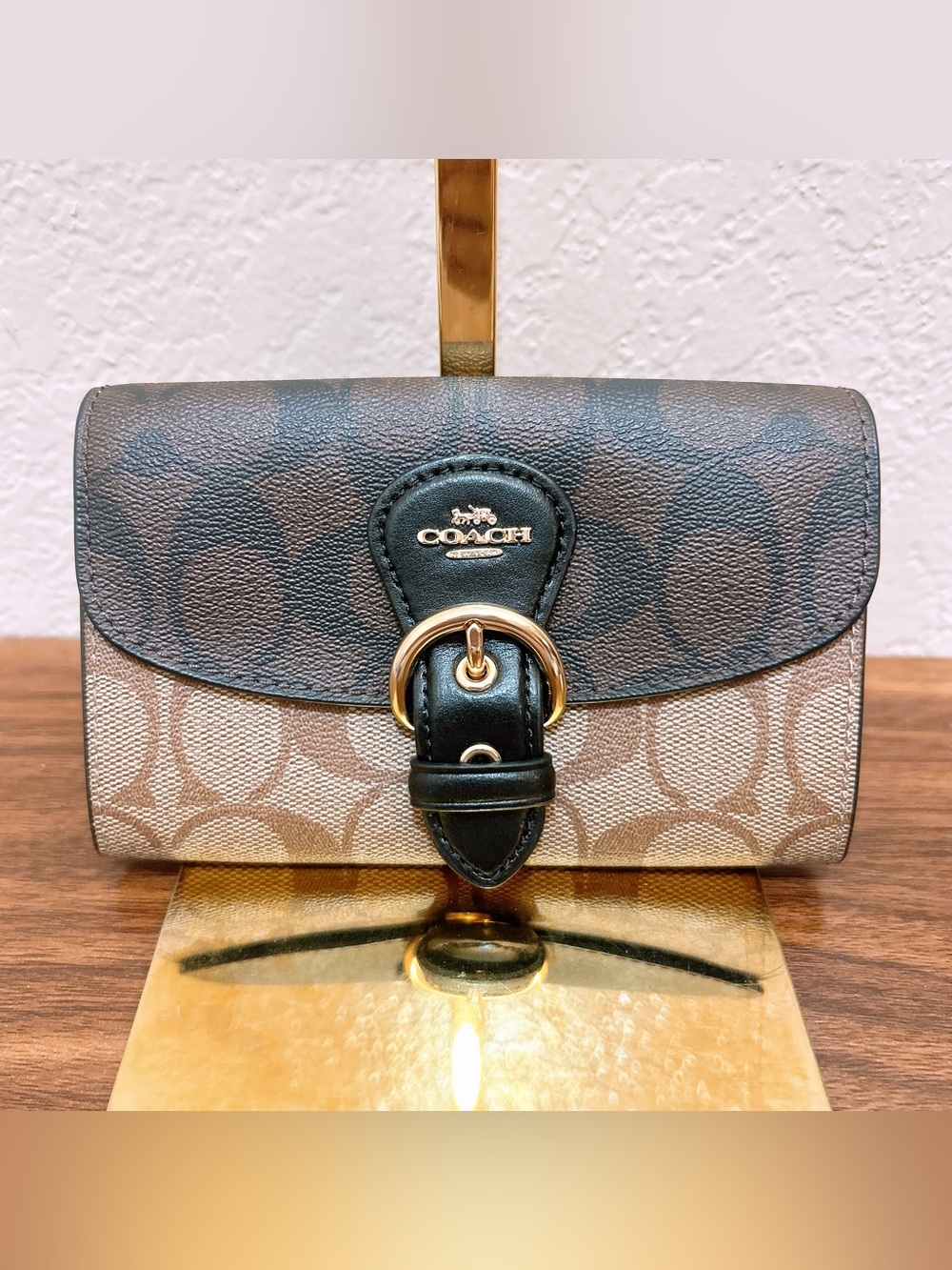 NWT Coach Kleo Wallet In Signature C6897 Khaki Brown